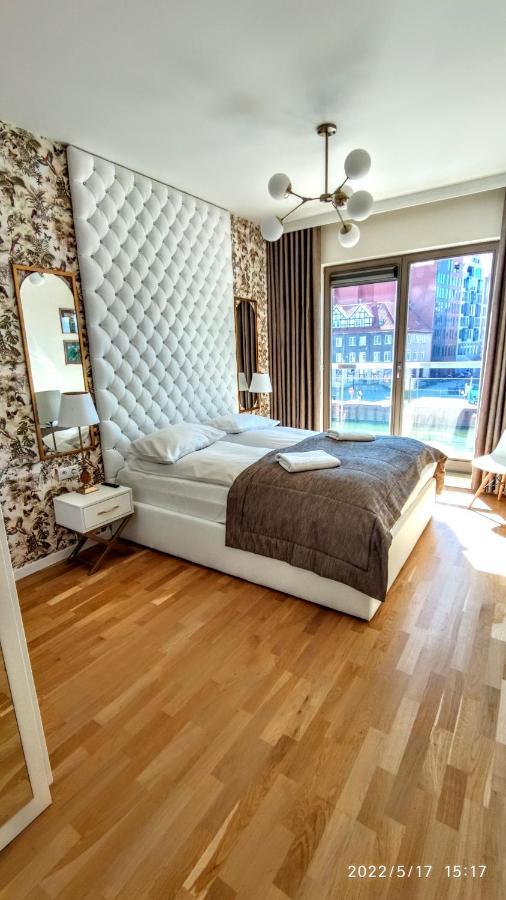 Apartament Amber Centrum Z Basenem Apartment Gdansk Exterior photo